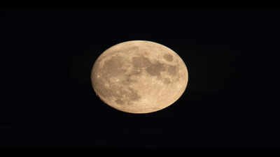 Spiritual Quote of the Day, October 31: Leo Moon Brings a Lesson About Choosing Self-Respect Without Turning Pride Into Distance