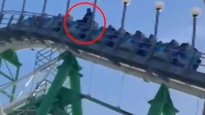 ‘His blood splattered over everybody’: US man dies after falling from roller coaster ride