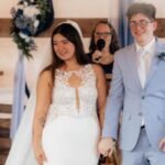 A storm cut off an Outer Banks couple from most of their wedding guests; they posted an open invitation online, and more than 400 strangers showed up with food, music and cameras to celebrate | World News