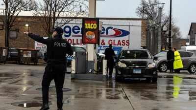 2 killed, 3 hurt in late-night shooting at Baltimore gas station in US