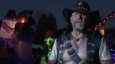 A Utah man spent more than 400 hours turning his front yard into a Halloween tribute to the amusement park ride he feared as a child, and the display has already filled half his truck with charity donations on day one