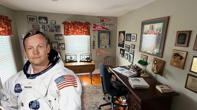 He was 9 when Neil Armstrong walked on the Moon; 57 years later, retired pilot Ken Schreiber has spent 0,000 to help preserve the astronaut’s boyhood home and open it to visitors