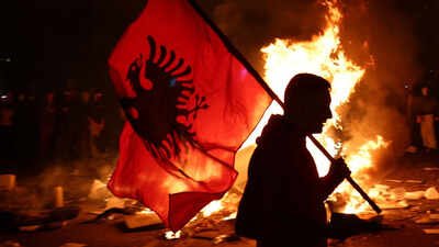 Albanian PM warns of ‘red line’ after police station set ablaze