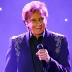 Barry Manilow cancels Las Vegas shows days after his comeback owing to medical issues |
