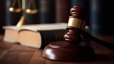 Australian homeowner said bamboo from next door spread beneath his fence and blocked his sewer; court finds a future damage risk, orders staged removal and A$6,253.50 toward treatment and repairs