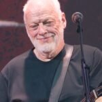 David Gilmour’s former Essex farmhouse, bought in 1970, goes on sale for £1.1 million with a private lake, island, swimming pool and a hidden link to his 1978 solo album cover﻿ |