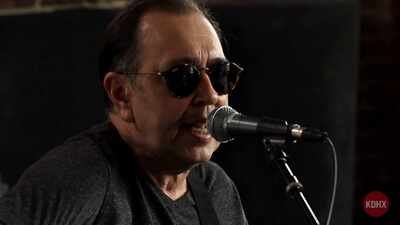 David Surkamp Death News: Pavlov’s Dog frontman David Surkamp passes away at 73 | English Movie News