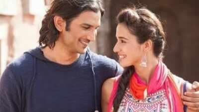 Disha Patani shares a pic with late Sushant Singh Rajput from ‘MS Dhoni’ biopic; actress ‘beyond grateful’ as she marks a decade in films |