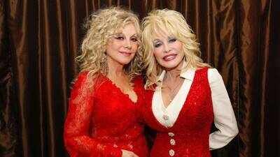 Dolly Parton’s sister Stella Parton claims she received death threats and hate mail after raising Tennessee voting machine concerns, says ‘she would be concerned about me today’; denies being paid by Democrats |
