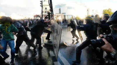 France’s student stir intensifies in Paris; schools shut, police fire tear gas