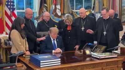 White House defends Trump after archbishop apologises over ‘manipulated’ prayer moment ahead of midterms