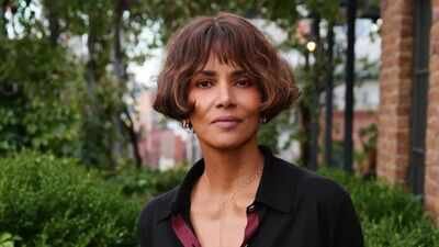 In 2005, Halle Berry bought Los Angeles villa for nearly $6 million; now lists longtime home for $12 million | English Movie News