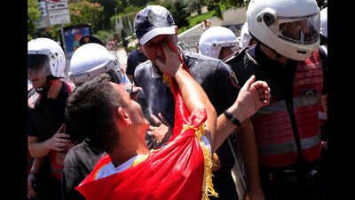 Albania police use tear gas on protesting students as stir turns violent