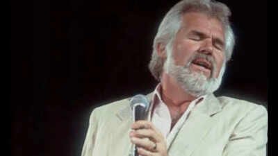 In 1983, Kenny Rogers purchased his Georgia estate and then spent 15 years turning it into Beaver Dam Farms﻿ |
