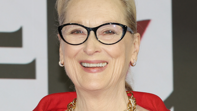 Meryl Streep’s former New York townhouse was built in 1845; the five-storey home featured six fireplaces and a rooftop garden﻿ |
