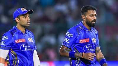 Kieron Pollard doesn’t want to see ‘yellows and reds’ at Wankhede in IPL; urges MI players to put ‘team above self’ | Cricket News