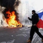 France students’ unrest: 70,000 police deployed, Paris museums closed ahead of fresh weekend protests