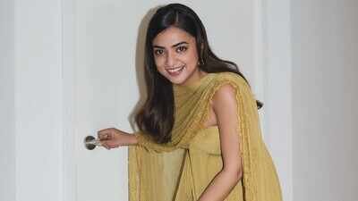 Nazriya Nazim hits back at trolls after criticism over her ‘Scene’ Dubai event outfit; shares cryptic Instagram story |