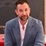 In 1999, Noah Wyle spent his earnings on ranch in Santa Ynez; 27 years later the actor is living with his family, his three dogs, and menagerie of animals on the 80-acre land |