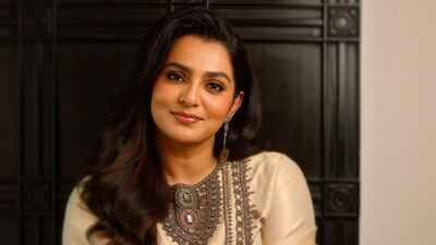 Parvathy Thiruvothu says she was ‘almost written off’ for speaking her mind; admits Malayalam audience kept her relevant; ‘It is almost like a sacred bond’ | Malayalam Movie News