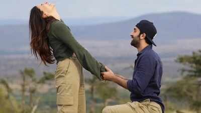Ranbir Kapoor reveals three lions were around him when he proposed to Alia Bhatt: ‘Meri sherni khadi thi aur main chuhaa banke ghutno pe tha’ |