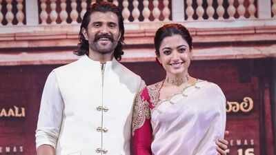Rashmika Mandanna brings traditional glamour in Rs 1.31 lakh ivory saree as Vijay Deverakonda complements her in white at ‘Ranabaali’ promotions in Hyderabad | Telugu Movie News