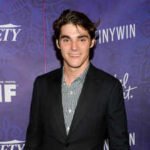 RJ Mitte dies by suicide: ‘Breaking Bad’ co-stars Bryan Cranston, Aaron Paul, Dean Norris, Marlee Matlin and other Hollywood stars pay tribute |