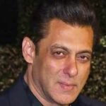 Salman Khan was thrown out of school for not paying fees, earned Rs 75 as a background dancer at the age of 14, now has a net worth of Rs 3000 crore |
