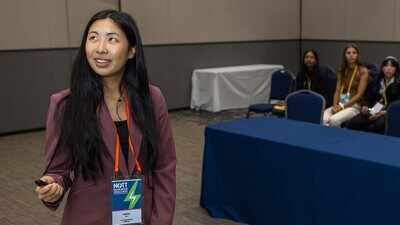 ​Meet Kayley Xu, a San Diego student who developed Aucura, a wearable stethoscope designed to improve respiratory diagnostics, and won a $25,000 national entrepreneurship prize