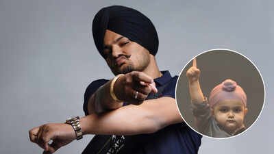 Sidhu Moosewala’s 2.5-year-old brother seen making gun gesture at Toronto concert, child rights body files complaint in Punjab | Punjabi Movie News