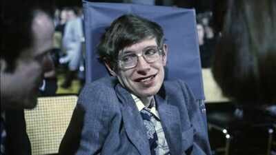 Quote of the day by Stephen Hawking: “We are just an advanced breed of monkeys on a minor planet of…” – understand why humans are special despite living on a tiny planet |