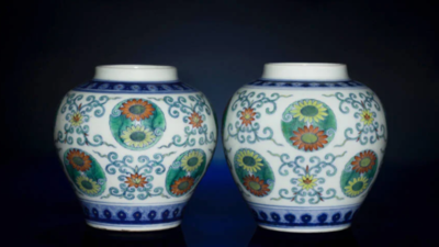 A collector paid about $25 for two colourful jars at a London thrift shop; experts later identified them as rare 18th-century Qing Dynasty porcelain and the pair sold for more than $74,000