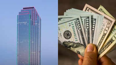 Dallas gave developers 10 more months to buy its 72-story Bank of America Plaza and keep $103 million in incentives tied to a $409 million plan adding a hotel, garage, restaurant and observation deck