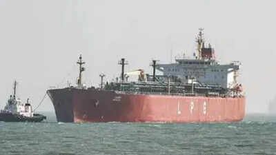 Tanker carrying 40,000 metric tons of Russian diesel heads to US after Trump’s surprise deal with Moscow