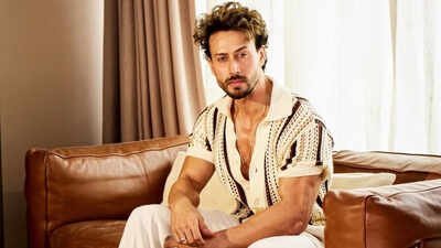 Tiger Shroff escapes unhurt after three unidentified men allegedly open fire outside Juhu football venue; driver hospitalised, Lawrence Bishnoi gang claims responsibility: ‘Anyone who works with Salman Khan will be next’ | Hindi Movie News