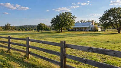 Texas couple lose possession of 70 acres after man’s mother excluded him from her will; appeals court upholds eviction ruling involving property held by family for decades